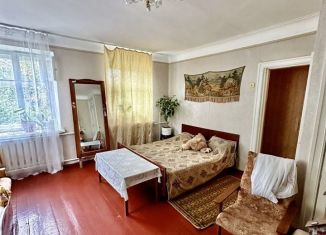 Продается 1-комнатная квартира, 31 м2, Ставропольский край, улица Репина, 75А