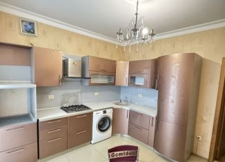 3-комнатная квартира в аренду, 83 м2, Дагестан, Советская улица, 17