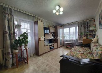 Продам 1-ком. квартиру, 35 м2, село Богословка, Советская улица, 3