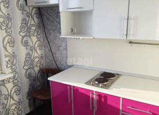 Продам 1-ком. квартиру, 38 м2, Омск, 4-я Дачная улица, 35