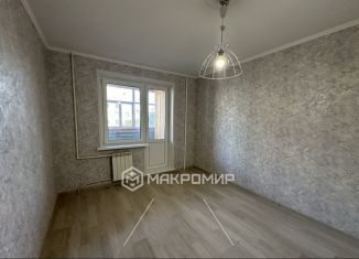 Продажа 4-ком. квартиры, 84 м2, Орловская область, улица Революции, 7