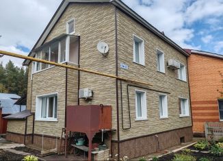 Продам 3-комнатную квартиру, 108.9 м2, Белебей, улица Ленина, 50