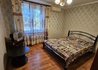 Двухкомнатная квартира в аренду, 30 м2, Алушта, Пионерская улица, 16