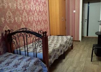 3-комнатная квартира в аренду, 54 м2, Геленджик, улица Грибоедова, 21