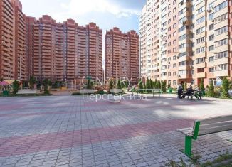 Продажа трехкомнатной квартиры, 73.9 м2, рабочий посёлок Октябрьский, улица 60 лет Победы, 10А