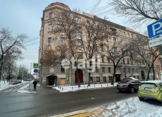 Продаю квартиру студию, 12 м2, Санкт-Петербург, 14-я линия Васильевского острова, 11/38, метро Спортивная