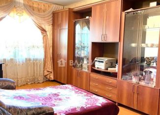 Продам 3-комнатную квартиру, 58 м2, Казань, улица Химиков, 41