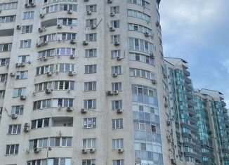 Продажа 2-ком. квартиры, 77.7 м2, Краснодар, Центральный внутригородской округ, улица Кубанская Набережная, 31/1