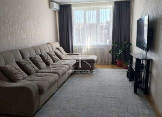 Продажа 3-комнатной квартиры, 87 м2, Владикавказ, улица Зураба Магкаева, 12Б