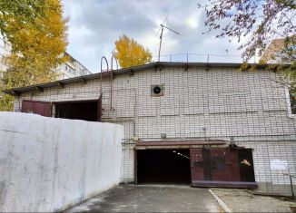 Продаю гараж, 19 м2, Татарстан, улица Соловецких Юнг, 1к1