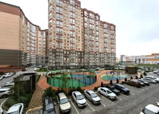 Продаю 1-ком. квартиру, 32 м2, Ростовская область, Берберовская улица, 8с2