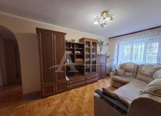 Продается трехкомнатная квартира, 54 м2, Железноводск, улица Чапаева, 25