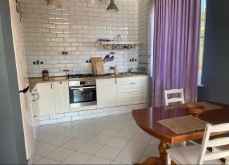 Продается дом, 150 м2, село Абрау-Дюрсо, переулок Луначарского, 2А