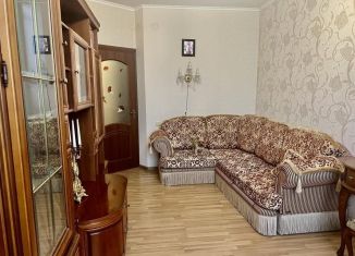 Продам 1-ком. квартиру, 35 м2, Севастополь, проспект Генерала Острякова, 229/2