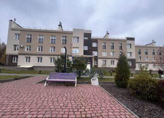 Продам 2-комнатную квартиру, 49.3 м2, Киров, Садаковская улица, 8