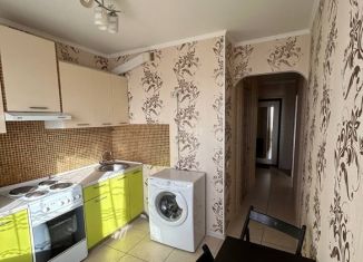 Продам 1-ком. квартиру, 34 м2, Щербинка, улица Барышевская Роща, 26