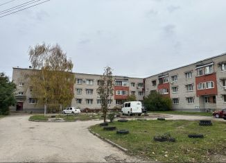 Продается 2-комнатная квартира, 46 м2, Псковская область, Первомайская улица, 31