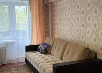 Сдается двухкомнатная квартира, 43.5 м2, Азов, улица Кондаурова, 10