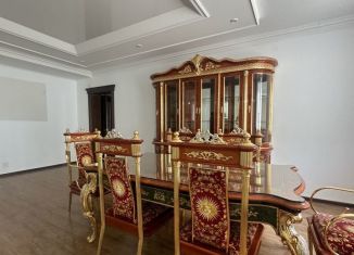 3-комнатная квартира на продажу, 187 м2, Кабардино-Балкариия, проспект Ленина, 76