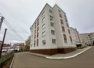 Продажа 3-ком. квартиры, 86.7 м2, Вязьма, улица Кашена, 13