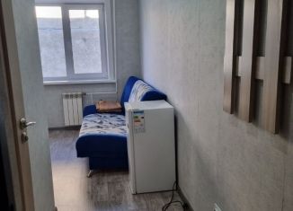 Сдам в аренду комнату, 10 м2, Иркутск, Свердловский округ, бульвар Рябикова, 12А