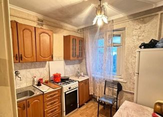 Сдача в аренду 1-ком. квартиры, 30 м2, Владикавказ, посёлок Спутник, 33