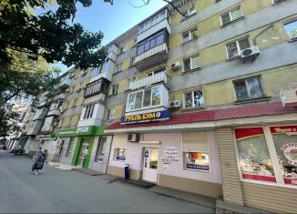 Продается 3-комнатная квартира, 42.3 м2, Саратов, проспект Строителей, 14