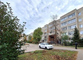 Трехкомнатная квартира на продажу, 63 м2, Коломна, Ветеринарная улица, 2