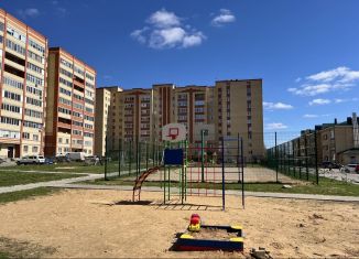 Продается однокомнатная квартира, 55.4 м2, Александров, улица Жулёва, 8к3