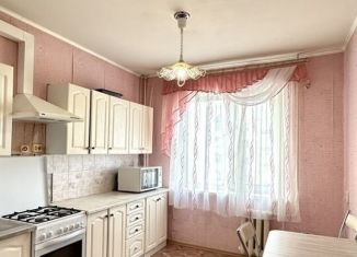 Продажа 3-ком. квартиры, 67 м2, Саратов, улица имени И.П. Бардина, Ленинский район