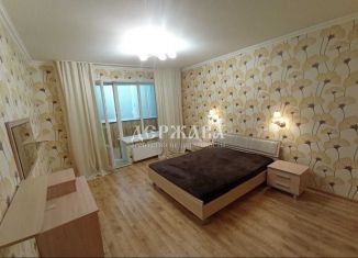 Трехкомнатная квартира на продажу, 93 м2, Старый Оскол, микрорайон Степной, 6