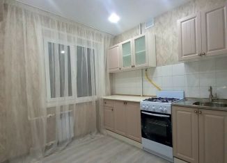 Продам 1-ком. квартиру, 31 м2, Новомосковск, Молодёжная улица, 4