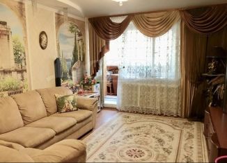 Продается 3-ком. квартира, 60 м2, Тюмень, Садовая улица, 107, Калининский округ