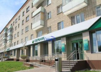 Продам 3-ком. квартиру, 50 м2, Новочебоксарск, улица Винокурова, 20