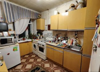 Продается 3-ком. квартира, 63 м2, Казань, улица Хусаина Мавлютова, 31