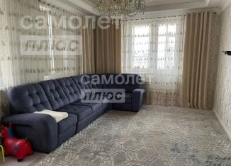 Продам 3-ком. квартиру, 106.3 м2, Грозный, проспект Хусейна Исаева, 85