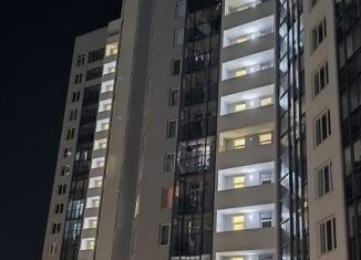 Продажа 2-комнатной квартиры, 52 м2, Екатеринбург, улица Блюхера, 93, ЖК Уральский