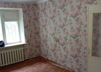 Продаю 1-ком. квартиру, 33 м2, Пермь, Уфимская улица, 18