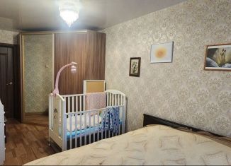 Продам трехкомнатную квартиру, 59 м2, Екатеринбург, Чкаловский район, Селькоровская улица, 102к4