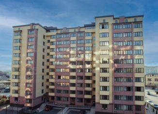 Продажа трехкомнатной квартиры, 89.7 м2, Черкесск, Октябрьская улица, 325