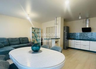 Продам 3-ком. квартиру, 90 м2, Красноярский край, Взлётная улица, 7Ж