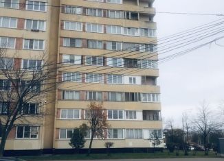 Сдается трехкомнатная квартира, 64 м2, Санкт-Петербург, Петергофское шоссе, 7к1, Красносельский район