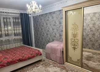 3-комнатная квартира в аренду, 120 м2, Дагестан, улица Сальмана, 102