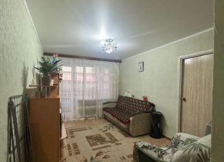 Продается трехкомнатная квартира, 54 м2, Татарстан, улица Тукая, 31