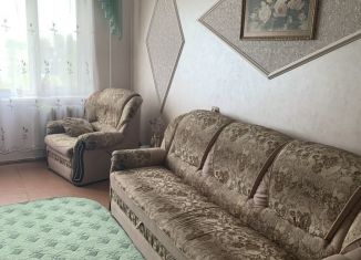 Продаю трехкомнатную квартиру, 65.8 м2, Симферополь, улица Бородина, 2, Киевский район