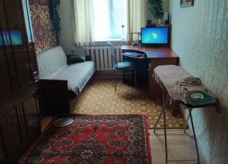 Комната в аренду, 14 м2, Оренбург, улица Ветеранов Труда, 15А