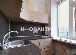 Продается трехкомнатная квартира, 38.4 м2, Новосибирск, Первомайский район, Звёздная улица, 26