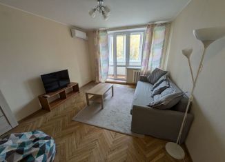 Однокомнатная квартира в аренду, 32 м2, Москва, улица Рогова, 14