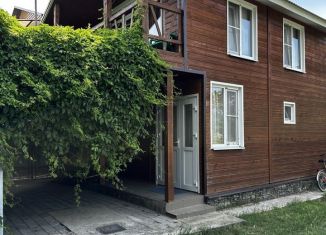 Сдается в аренду дом, 80 м2, станица Голубицкая, Курортная улица, 87А