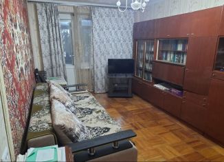 Продаю двухкомнатную квартиру, 45 м2, Азов, Московская улица, 59